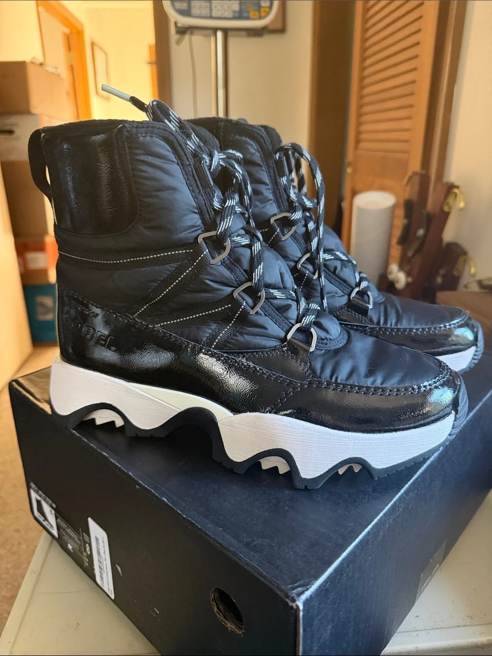 Sorel Black and White Women's Winter Rain Boots